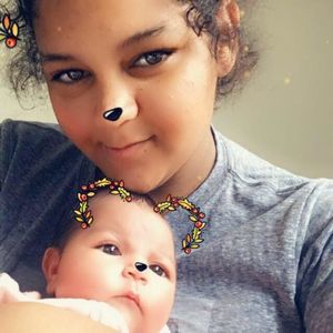 Meet your Posher, Ebony starr